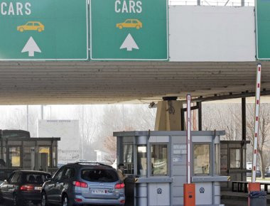 Σέρρες: 82 συλλήψεις στο τελωνείο του Προμαχώνα για λαθρεμπόριο